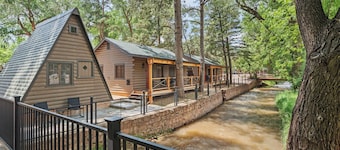Timber Lodge Cabin 5