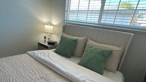 Unclassified image, 2 of 29, button - Charming 2-bedroom townhome - All brand new - pets welcome (Sacramento)