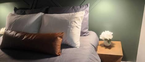 2 bedrooms, Internet, bed sheets