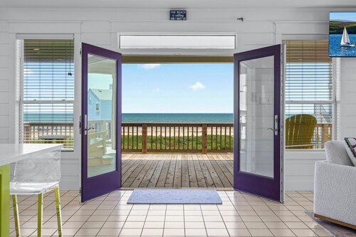 The Purple Pelican | Coastal Charm & Comfort