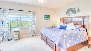 3 Schlafzimmer, Schreibtisch, Bügeleisen/Bügelbrett, kostenloses WLAN