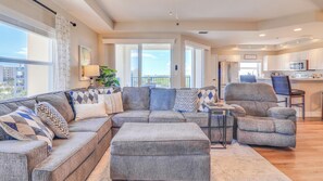 Smart TV, DVD player, books, printers - Sea La Vie | Corner 3BR Ocean/Pool/Estuary View (New Smyrna Beach)