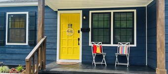 Tranquil 3-bedroom 2 Bath, HotTub, Ping Pong, backs up to Park, hosting w/heart
