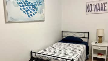 2 bedrooms, free WiFi, bed sheets