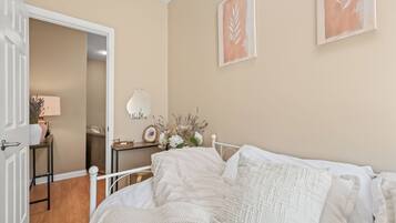 2 dormitorios, tabla de planchar con plancha, wifi