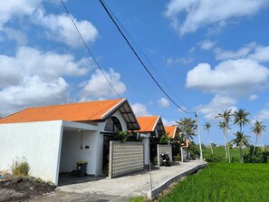 Fachada da propriedade
