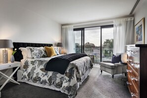 3 عدّة غرف نوم ومكتب ومكواة/لوح كي وواي فاي