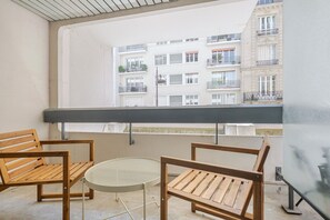 Terrace/patio - Blueground | Notre-Dame-des-Champs, terrace, nr Luxembourg Gardens (Paris)