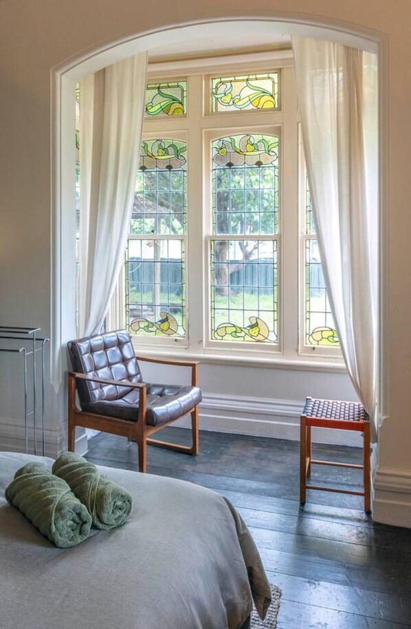 1 chambre, bureau, fer et planche à repasser, Wi-Fi