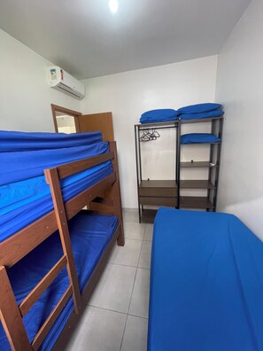 2 chambres, fer et planche à repasser, Wi-Fi gratuit