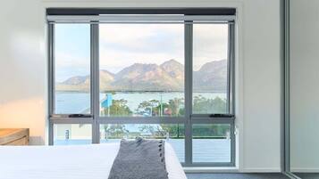 2 間睡房、熨斗/熨衫板、Wi-Fi、床單