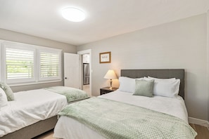 3 bedrooms, WiFi, bed sheets