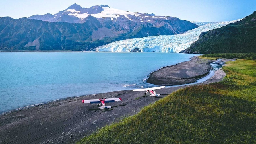 FLY8MA Pilot Lodge