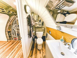 DC-9 Airplane House, Entire Home | Bathroom | Towels, soap, shampoo, toilet paper