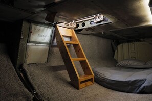 DC-9 Airplane House, Entire Home | Free WiFi, bed sheets