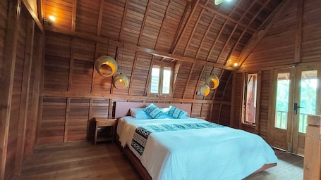 Caja de seguridad en la habitación, cortinas blackout y insonorización