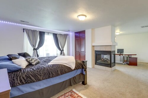 Luxury 8-bedroom house-search Chewfaster