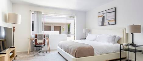 Iron/ironing board, WiFi, bed sheets