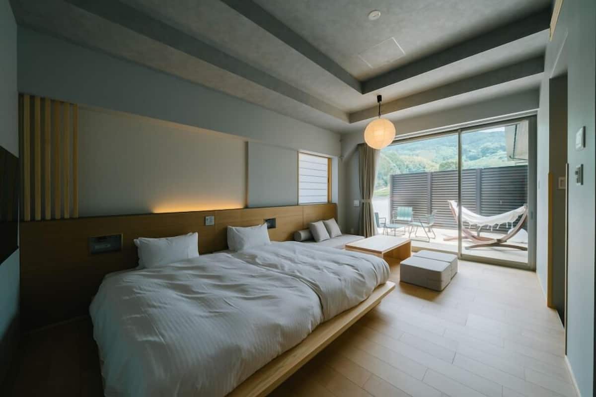 In-room safe, blackout drapes, iron/ironing board, free WiFi