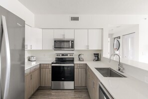 Fridge, microwave, oven, dishwasher