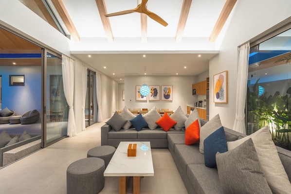 Villa | Living area