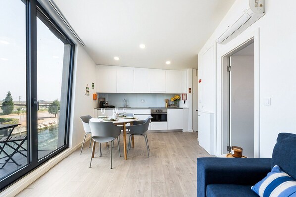 Interior - GuestReady - Modern Aveiro nook (Aveiro)