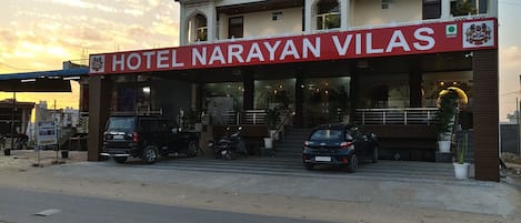 Voorkant van accommodatie