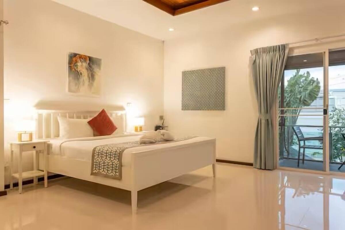 Villa, Patio | Free WiFi