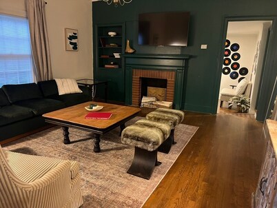 Village District - Historic 2-bedroom house in Raleigh