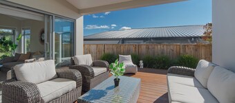 Hart Retreat - Bright, Modern Comfort in the Heart of Richmond