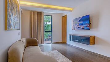 Smart TV de 55 pulgadas con canales por satélite