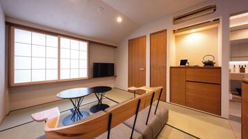 Basic Double Room | Free WiFi