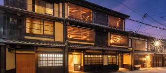 Nazuna Kyoto Nishi Honganji