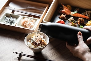 Daily Japanese breakfast (JPY 3500 per person)
