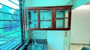 Apartment, Balcony, City View | Private kitchen
