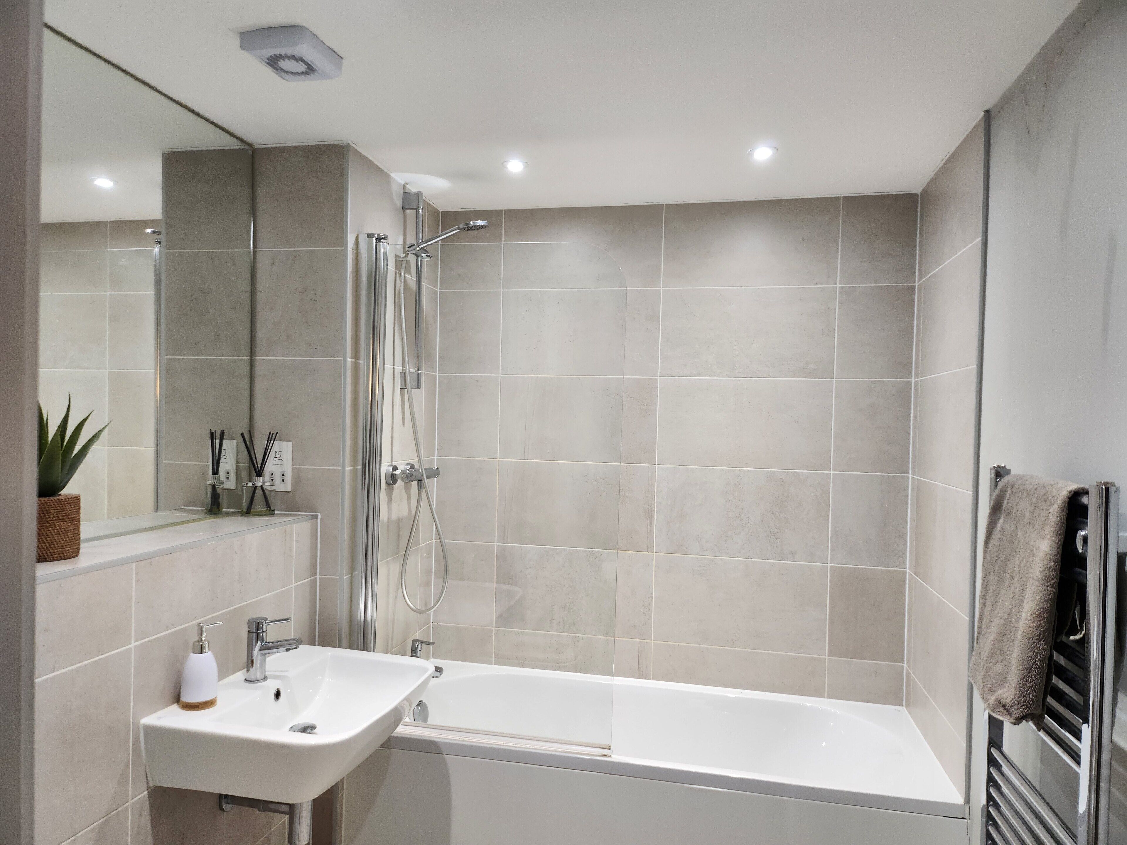 Classic Apartment, Courtyard View | Bathroom | Bathrobes