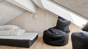 10 makuuhuonetta, ilmainen Wi-Fi