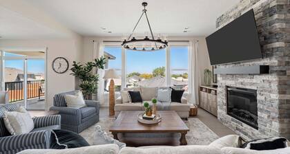 Serenity's Edge - Large Kennewick Home