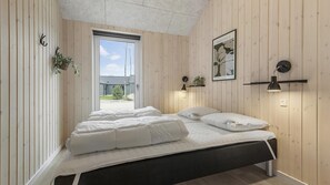 10 bedrooms, free WiFi