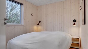 8 bedrooms, free WiFi