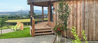 The Rabbit Hole - UK50123