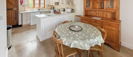 Dishwasher, highchair