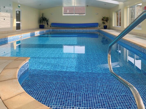 The Swallows - UK50177