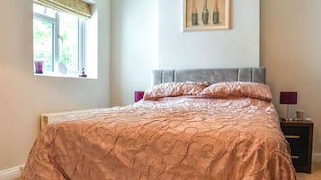 2 bedrooms, free WiFi