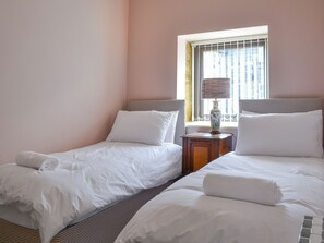 2 bedrooms, free WiFi