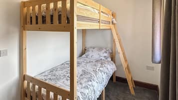 3 bedrooms