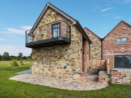 Exterior. 1 bedroom accommodation in Shropshire