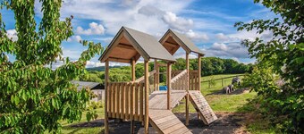 The Wayne House - UK50389