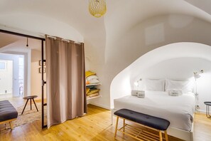 1 bedroom, iron/ironing board, internet, bed sheets - GuestReady - Secret Nook in Lisbon (Lisbon)