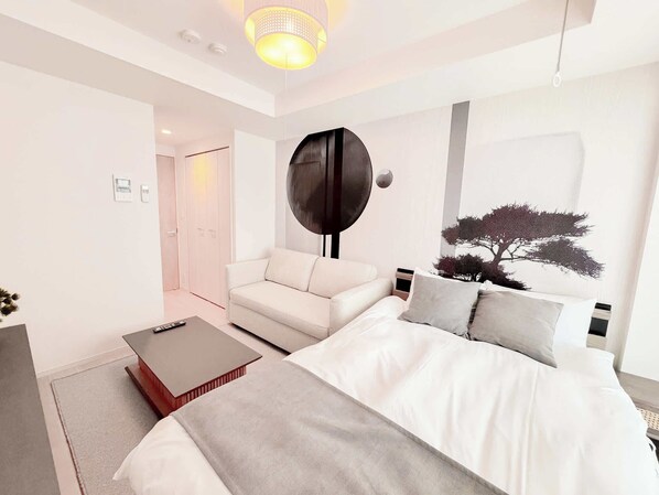 1 bedroom, desk, WiFi, bed sheets